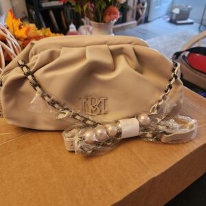 Badgley Mischka Cream Clutch with Chain and Pearl Detail